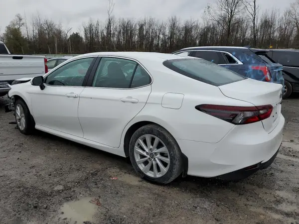 4T1C11AKXRU266370 2024 TOYOTA CAMRY - Image 2