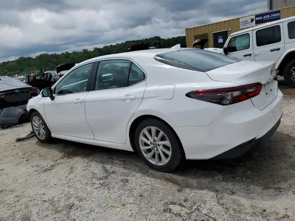 4T1C11AKXRU862918 2024 TOYOTA CAMRY - Image 2