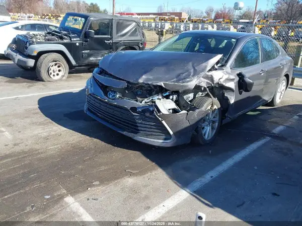 4T1C11AKXRU870971 2024 TOYOTA CAMRY - Image 2