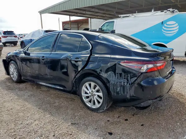 4T1C11AKXRU877712 2024 TOYOTA CAMRY - Image 2