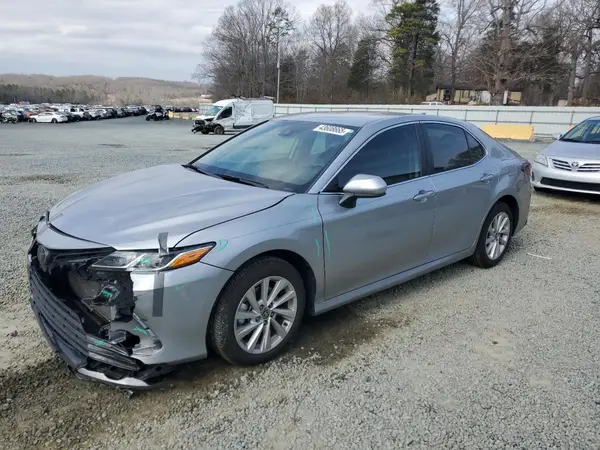 4T1C11AKXRU879234 2024 TOYOTA CAMRY - Image 1