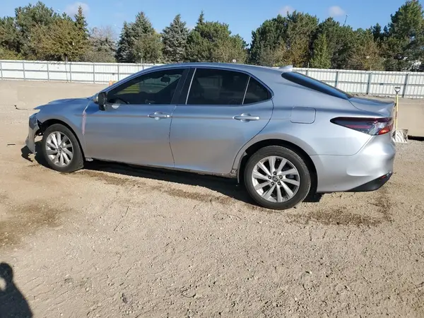 4T1C11AKXRU884742 2024 TOYOTA CAMRY - Image 2