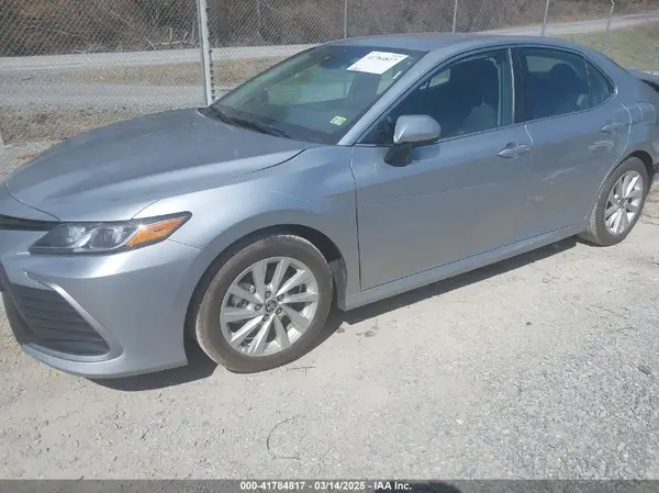 4T1C11AKXRU899113 2024 TOYOTA CAMRY - Image 2