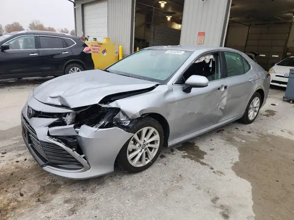 4T1C11AKXRU902317 2024 TOYOTA CAMRY - Image 1