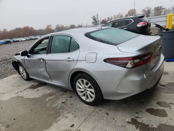 4T1C11AKXRU902317 2024 TOYOTA CAMRY - Image 2