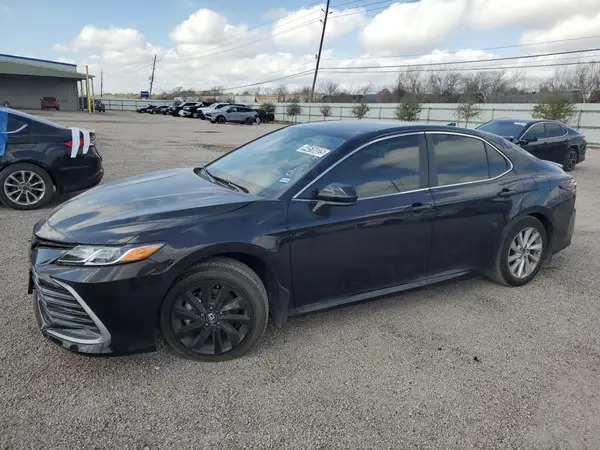 4T1C11AKXRU904746 2024 TOYOTA CAMRY - Image 1