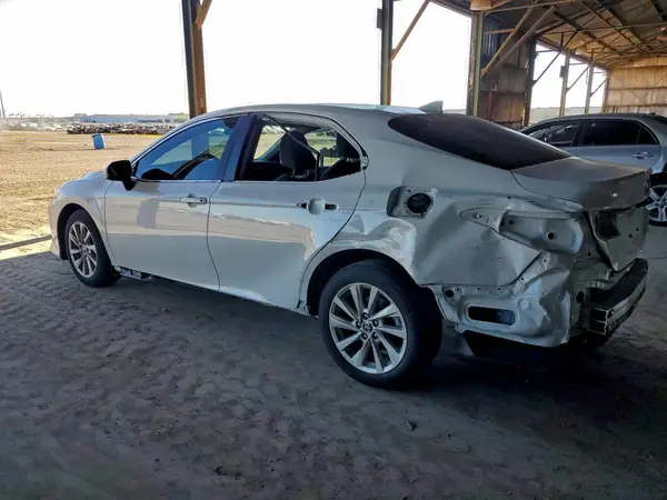 4T1C11AKXRU906061 2024 TOYOTA CAMRY - Image 2