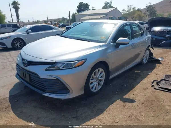 4T1C11AKXRU909526 2024 TOYOTA CAMRY - Image 2