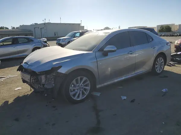 4T1C11AKXRU912846 2024 TOYOTA CAMRY - Image 1