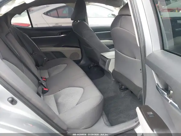 4T1C11AKXRU913995 2024 TOYOTA CAMRY - Image 8