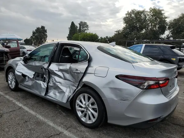 4T1C11AKXRU915844 2024 TOYOTA CAMRY - Image 2