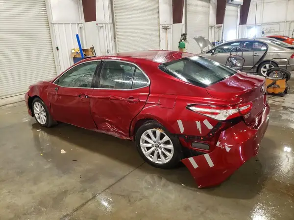 4T1C11BK0LU002869 2020 TOYOTA CAMRY - Image 2