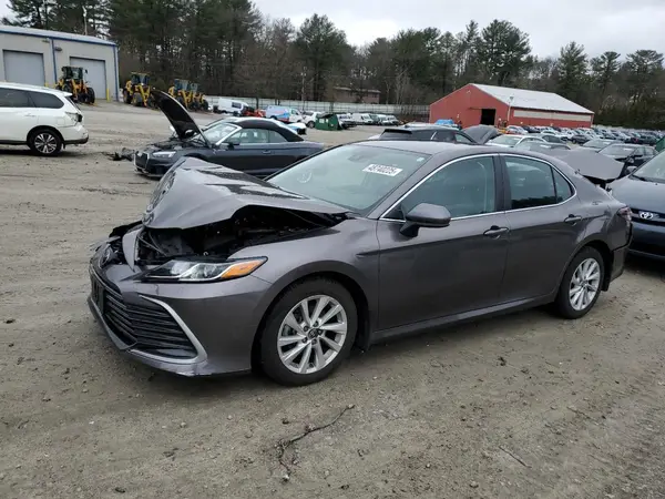 4T1C11BK0MU040104 2021 TOYOTA CAMRY - Image 1