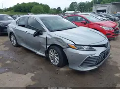 4T1C11BK0NU065683 2022 TOYOTA CAMRY