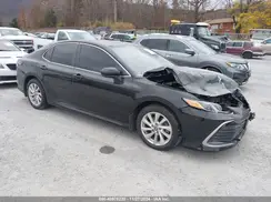 4T1C11BK0NU067112 2022 TOYOTA CAMRY