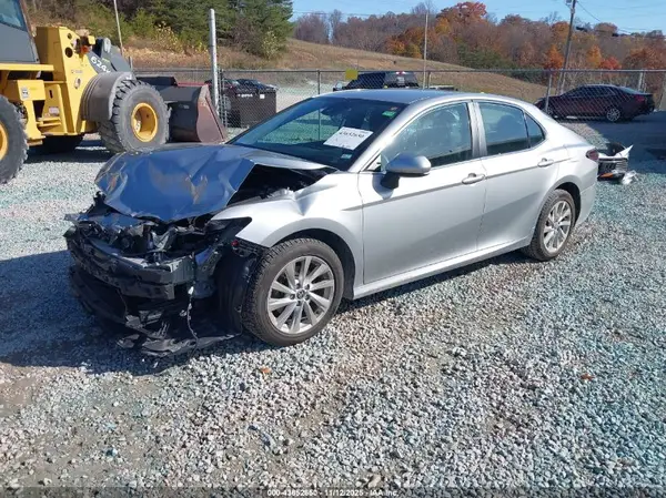 4T1C11BK0PU081711 2023 TOYOTA CAMRY - Image 2