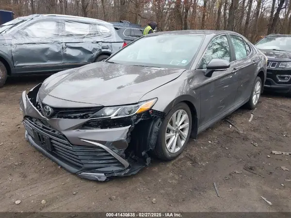 4T1C11BK0RU116640 2024 TOYOTA CAMRY - Image 2