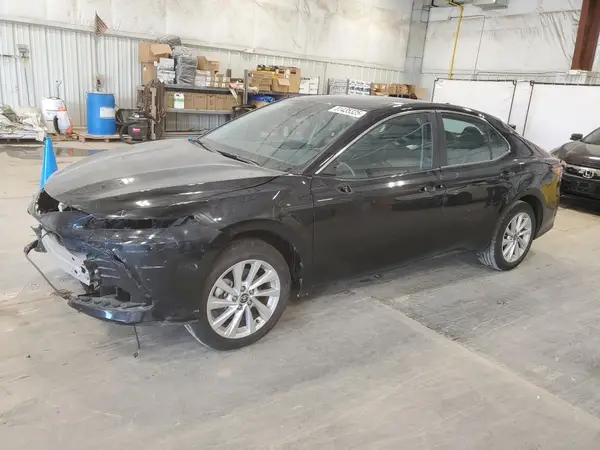 4T1C11BK0RU117139 2024 TOYOTA CAMRY - Image 1