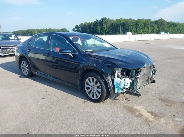 4T1C11BK1LU004968 2020 TOYOTA CAMRY - Image 1