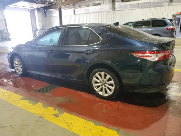 4T1C11BK1LU019695 2020 TOYOTA CAMRY - Image 2