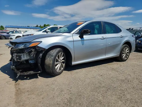 4T1C11BK1MU036577 2021 TOYOTA CAMRY - Image 1
