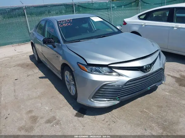 4T1C11BK1PU088439 2023 TOYOTA CAMRY - Image 1