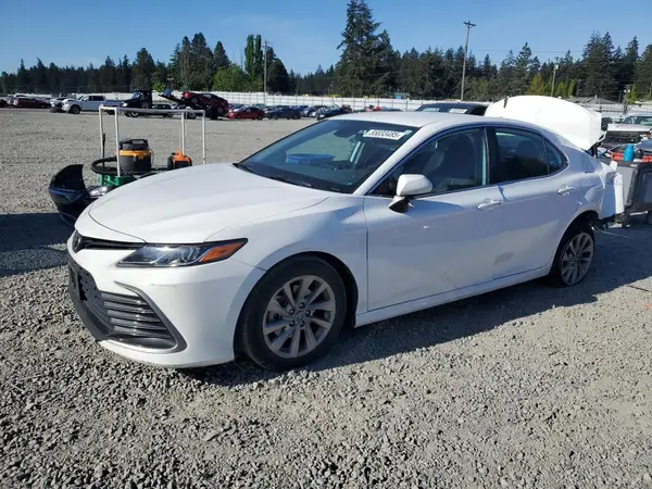 4T1C11BK2MU037592 2021 TOYOTA CAMRY - Image 1