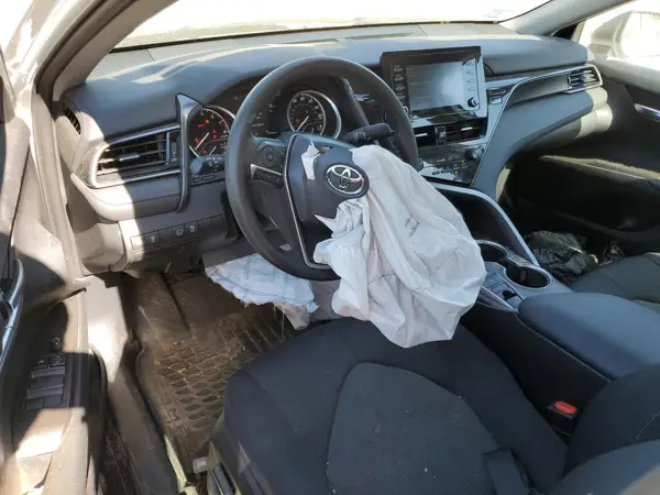 4T1C11BK2NU055026 2022 TOYOTA CAMRY - Image 8