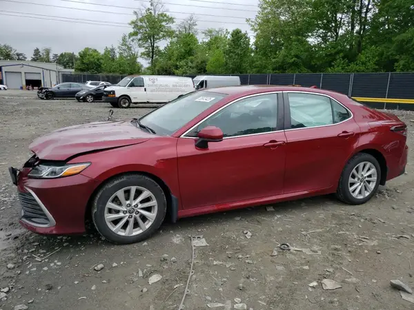 4T1C11BK2NU071842 2022 TOYOTA CAMRY - Image 1