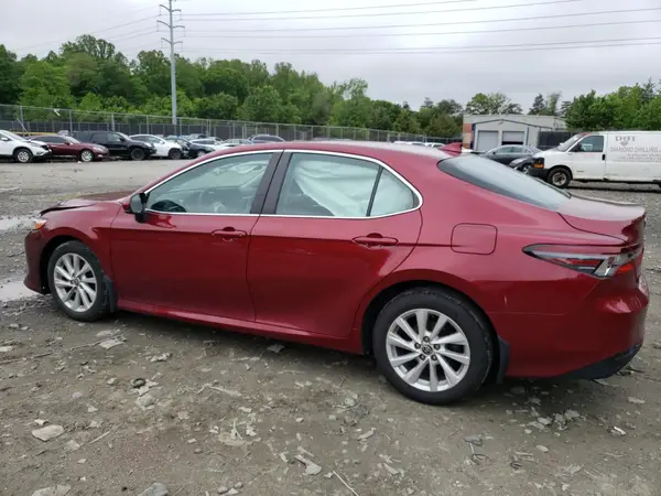 4T1C11BK2NU071842 2022 TOYOTA CAMRY - Image 2