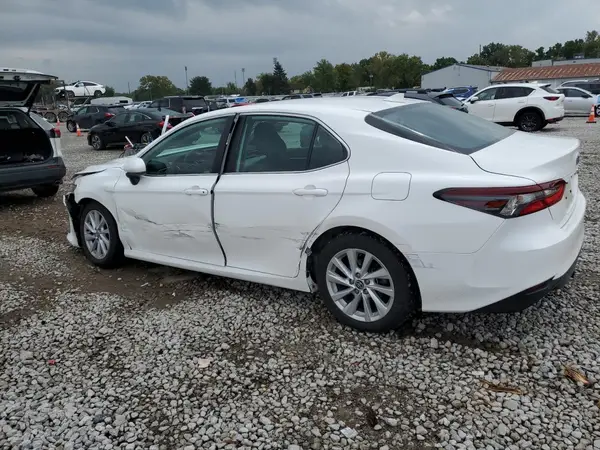 4T1C11BK2PU075098 2023 TOYOTA CAMRY - Image 2