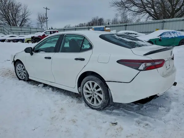 4T1C11BK2RU109138 2024 TOYOTA CAMRY - Image 2