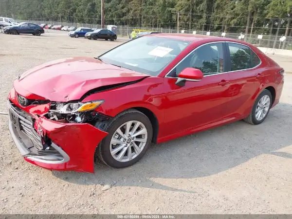 4T1C11BK2RU118258 2024 TOYOTA CAMRY - Image 2