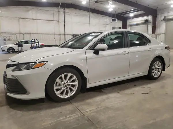4T1C11BK2RU125517 2024 TOYOTA CAMRY - Image 1