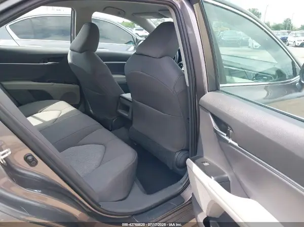 4T1C11BK3LU008021 2020 TOYOTA CAMRY - Image 8