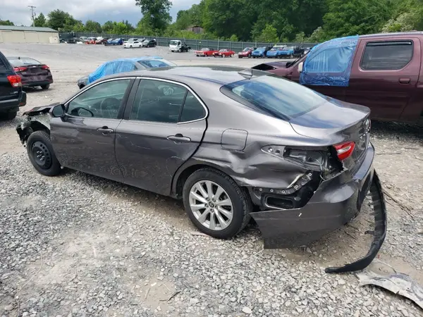 4T1C11BK3LU015115 2020 TOYOTA CAMRY - Image 2