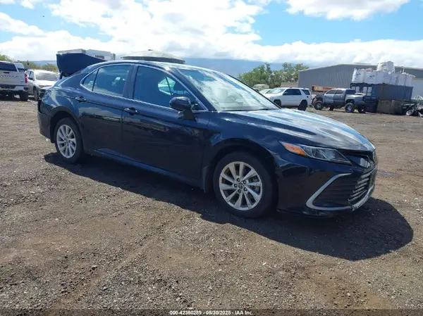 4T1C11BK3PU087809 2023 TOYOTA CAMRY - Image 1