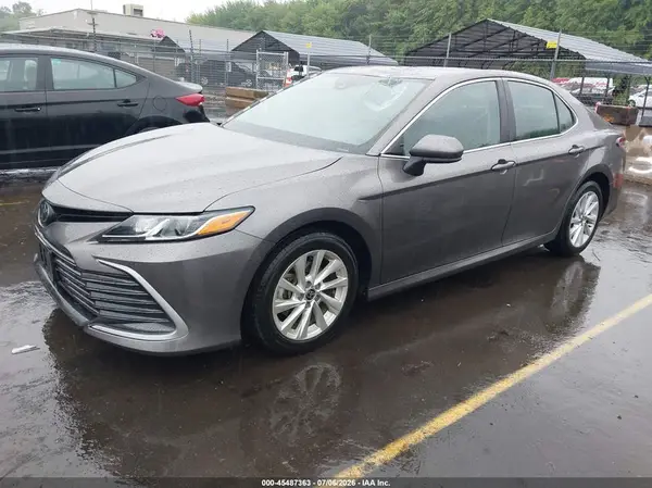 4T1C11BK3RU108290 2024 TOYOTA CAMRY - Image 2