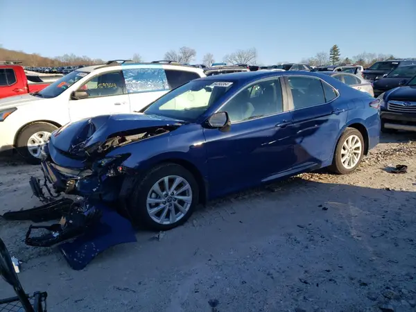 4T1C11BK3RU120617 2024 TOYOTA CAMRY - Image 1