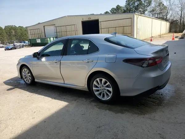 4T1C11BK3RU127406 2024 TOYOTA CAMRY - Image 2