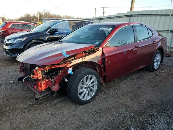 4T1C11BK4MU024021 2021 TOYOTA CAMRY - Image 1