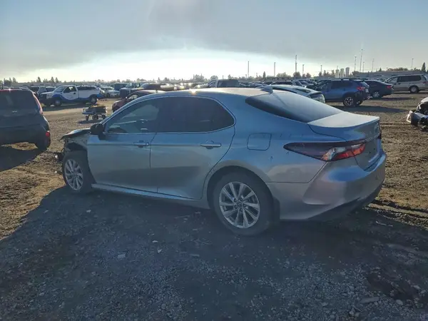 4T1C11BK4PU093392 2023 TOYOTA CAMRY - Image 2