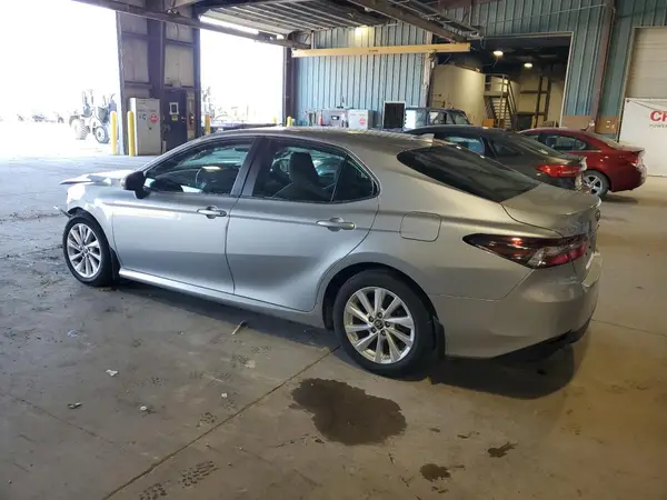 4T1C11BK4PU104228 2023 TOYOTA CAMRY - Image 2