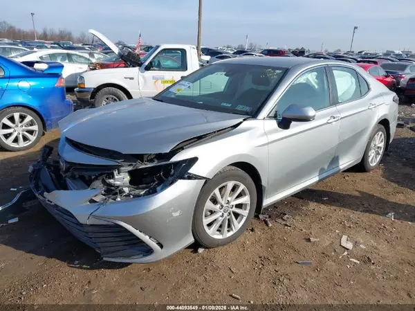 4T1C11BK4RU110713 2024 TOYOTA CAMRY - Image 2