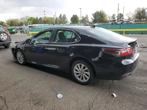 4T1C11BK4RU121856 2024 TOYOTA CAMRY - Image 2