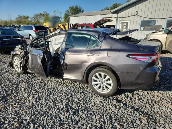 4T1C11BK5LU007260 2020 TOYOTA CAMRY - Image 2