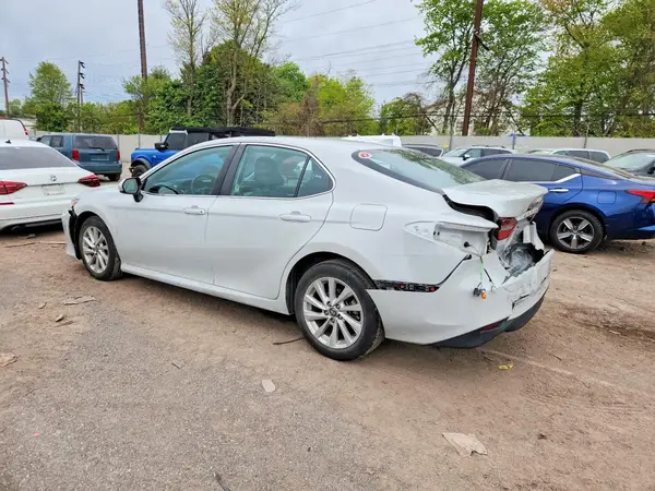 4T1C11BK5PU083728 2023 TOYOTA CAMRY - Image 2
