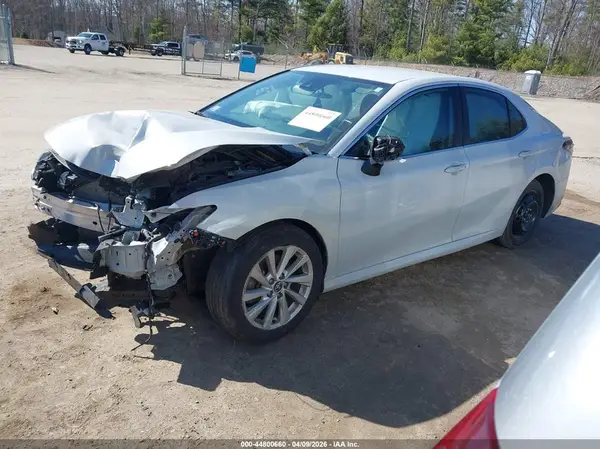 4T1C11BK5RU117461 2024 TOYOTA CAMRY - Image 2