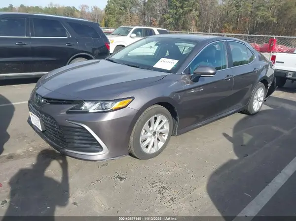 4T1C11BK5RU119453 2024 TOYOTA CAMRY - Image 2