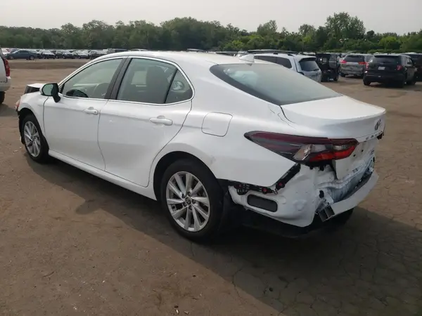 4T1C11BK5RU119467 2024 TOYOTA CAMRY - Image 2